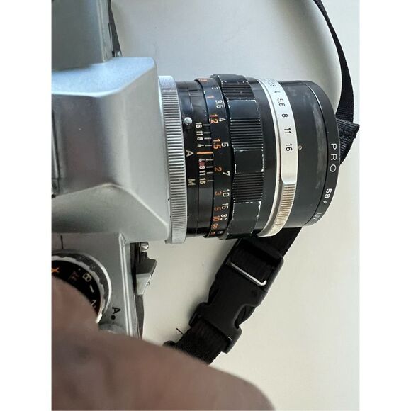 Canon SLR Camera FT QL Film Camera - Picture 11 of 15